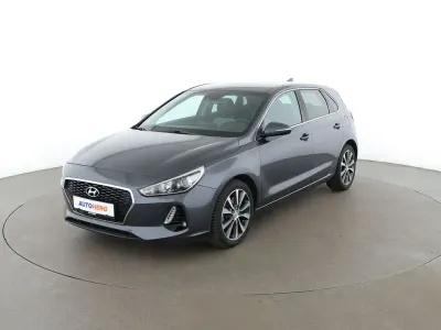 Gebraucht Hyundai i30 Trend 120 PS (88 kW) 2017 Grau Limousine