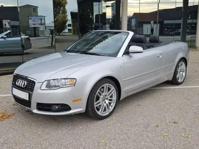 Używany Audi A4 Cabriolet S-Line 200 KM (147 kW) 2009 Srebrny Kabriolet