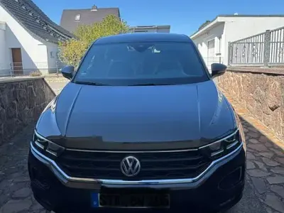 Second-hand VW T-Roc Sport 150 CP (110 kW) 2019 Maro SUV