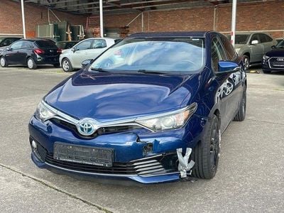 Gebraucht Toyota Auris Hybrid Edition-S 99 PS (72 kW) 2017 Blau Limousine