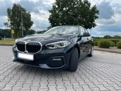 Gebraucht BMW 118 136 PS (100 kW) 2021 Schwarz Kleinwagen