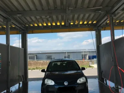 Gebraucht VW Golf V 102 PS (75 kW) 2005 Blau Kleinwagen