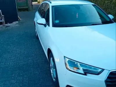 Gebraucht Audi A4 150 PS (110 kW) 2018 Weiß Kombi