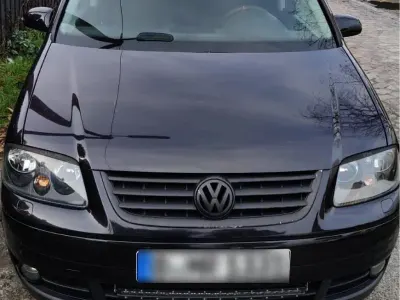 Gebraucht VW Touran 105 PS (77 kW) 2005 Schwarz Van / Kleinbus