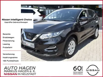 Gebraucht Nissan Qashqai Visia 116 PS (85 kW) 2017 Schwarz SUV