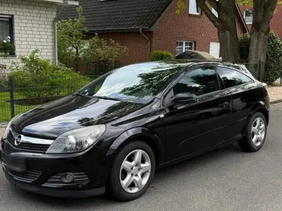 Gebraucht Opel Astra GTC 125 PS (91 kW) 2008 Schwarz Coupé