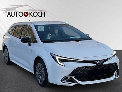 Neu Toyota Corolla 140 PS (102 kW) 2025 Weiß Kombi