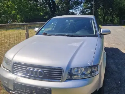 Gebraucht Audi A4 130 PS (95 kW) 2002 Grau Limousine