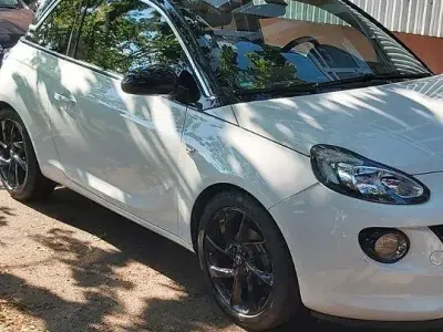 Używany Opel Adam Open Air 87 KM (63 kW) 2016 Biały Hatchback