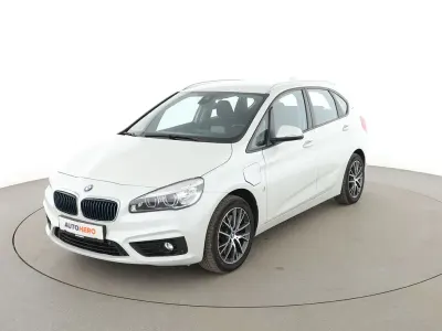 Gebraucht BMW 225 Active Tourer Advantage 224 PS (164 kW) 2017 Weiß Van / Kleinbus