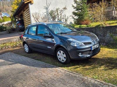 Gebraucht Renault Clio II 75 PS (55 kW) 2009 Grau Kombi