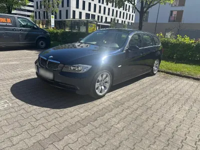 Second-hand BMW 330 2007 Albastru Break