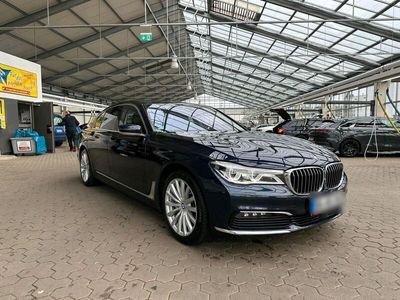 BMW 730