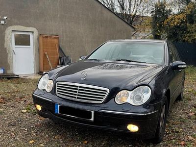 Mercedes C200