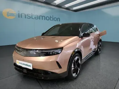 Używany Opel Grandland Electric 156 kW (213 KM) 2025 Brązowy SUV