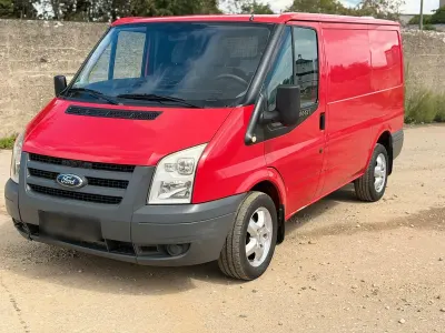 Gebraucht Ford Transit 86 PS (63 kW) 2011 Rot Van