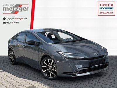 Ash metallic Gebraucht 2023 Toyota Prius Executive Kleinwagen | 41.990 € (Teuer)