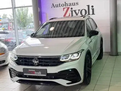 Gebraucht VW Tiguan Style 150 PS (110 kW) 2023 Weiß SUV