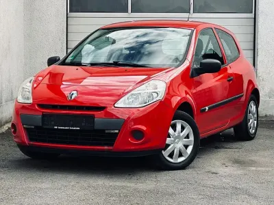 Gebraucht Renault Clio IV 75 PS (55 kW) 2012 Rot Kleinwagen