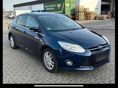 Usata Ford Focus 182 CV (133 kW) 2011 Blu Berlina
