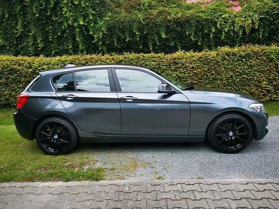 Gebraucht BMW 118 136 PS (100 kW) 2017 Grau Kleinwagen