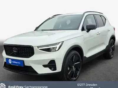 Usata Volvo XC40 Plus 197 CV (144 kW) 2025 Bianco SUV