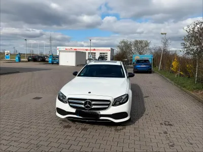 Gebraucht Mercedes E250 Avantgarde 211 PS (155 kW) 2017 Weiß Kombi