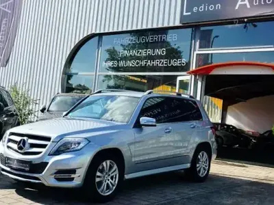 Gebraucht Mercedes GLK220 170 PS (125 kW) 2014 Silber SUV