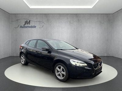 Gebraucht Volvo V40 Momentum 150 PS (110 kW) 2017 Schwarz Limousine