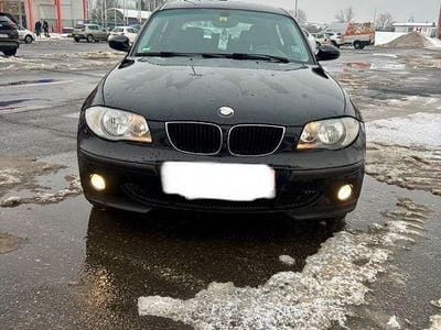 Gebraucht BMW 118 122 PS (89 kW) 2006 Schwarz Kleinwagen