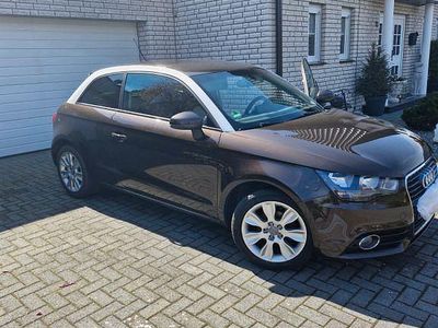 Second-hand Audi A1 Sport 86 CP (63 kW) 2011 Maro Hatchback