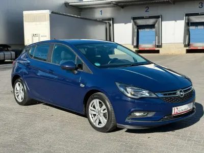 Brugt Opel Astra 101 HK (74 kW) 2016 Blå Sedan