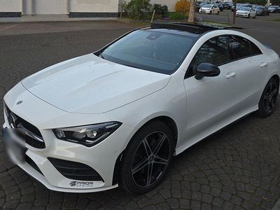 Second-hand Mercedes CLA250e 218 CP (160 kW) 2021 Alb Berlinǎ