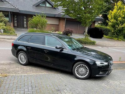 Gebraucht Audi A4 150 PS (110 kW) 2014 Schwarz Kombi