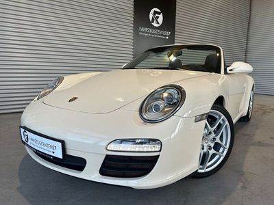 Porsche 911 Carrera Cabriolet