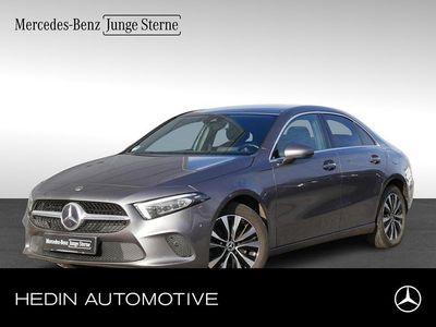 Grau Gebraucht 2022 Mercedes A250 Progressive Limousine | 19.980 € (Fairer Preis)