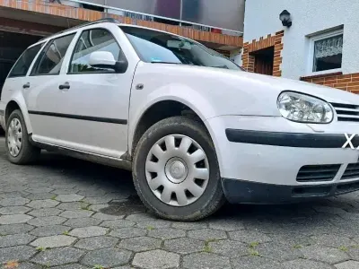 Gebraucht VW Golf IV 105 PS (77 kW) 2005 Weiß Kombi