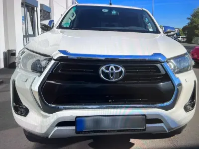 Gebraucht Toyota HiLux Comfort 204 PS (150 kW) 2021 Super (pure) white ii Pickup