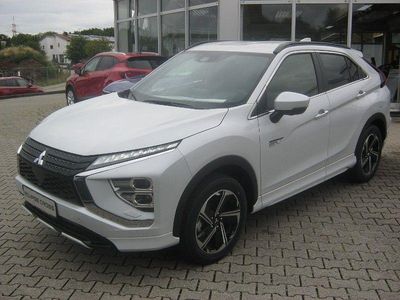 Weiß Gebraucht 2024 Mitsubishi Eclipse Cross Select SUV | 30.900 € (Fairer Preis)