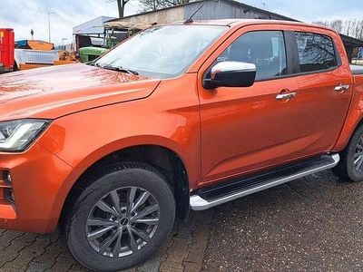 Gebraucht Isuzu D-Max 163 PS (119 kW) 2021 Orange Abholung