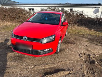 Gebraucht VW Polo 75 PS (55 kW) 2016 Rot Kleinwagen