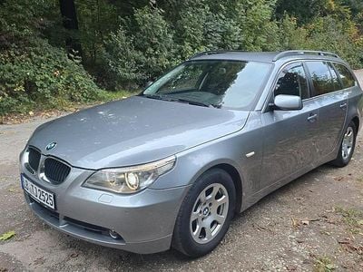 Gebraucht BMW 525 193 PS (141 kW) 2004 Silber Kombi