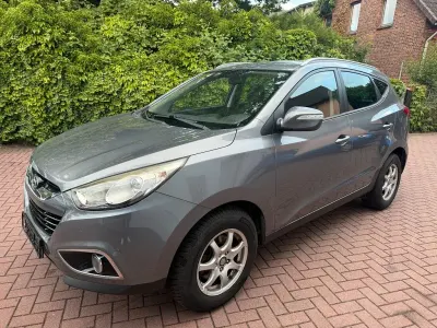 Gebraucht Hyundai ix35 Edition 135 PS (99 kW) 2012 Grau SUV
