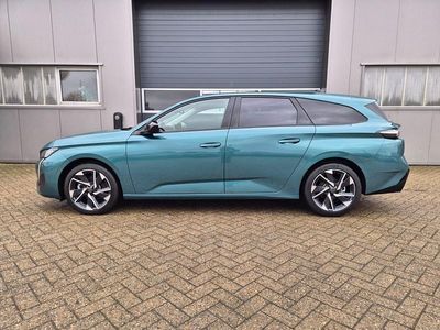 Neu Peugeot 308 SW Allure 144 PS (105 kW) 2026 Lagoa blau Kombi