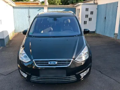 Gebraucht Ford Galaxy 163 PS (119 kW) 2014 Schwarz Van / Kleinbus