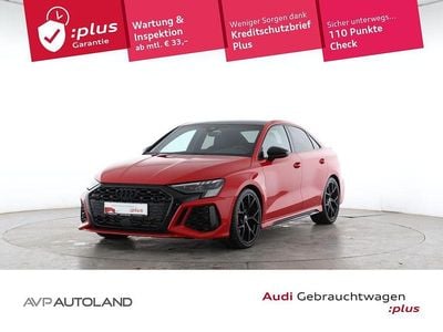 Gebraucht Audi RS3 Ambiente 400 PS (294 kW) 2023 Tangorot metallic Limousine
