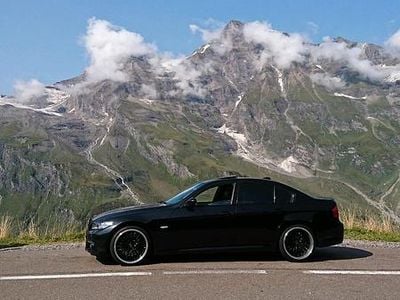 Gebraucht BMW 335 306 PS (225 kW) 2011 Schwarz Limousine