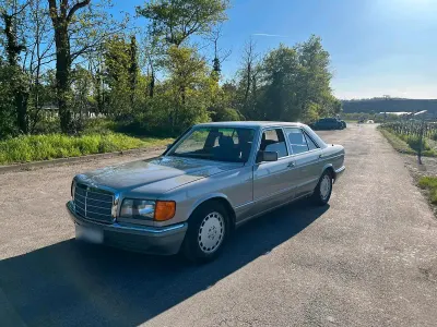 Gebraucht Mercedes 300 185 PS (136 kW) 1986 Grau Limousine