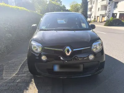 Gebraucht Renault Twingo Life 69 PS (50 kW) 2018 Schwarz Kleinwagen