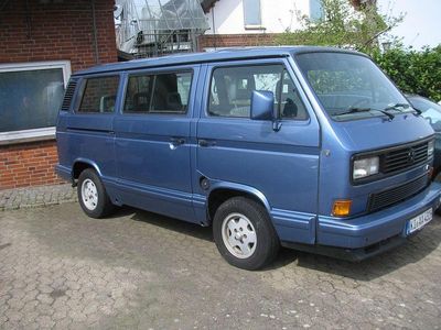 Usado VW Multivan Edition 92 HP (67 kW) 1990 Azul Monovolume